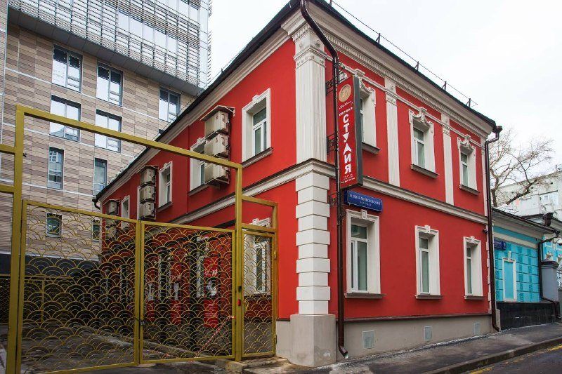 «Варшавский набат»: студенты Щукинского на сцене Вахтангова